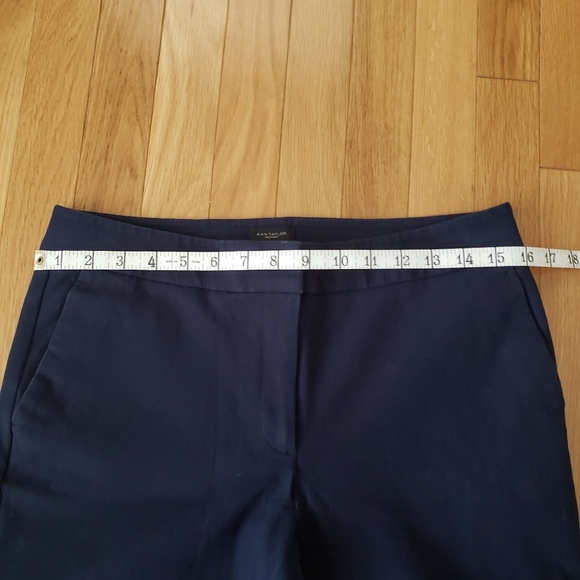 Ann Taylor Cropped Navy Trouser - Picture 3 of 6